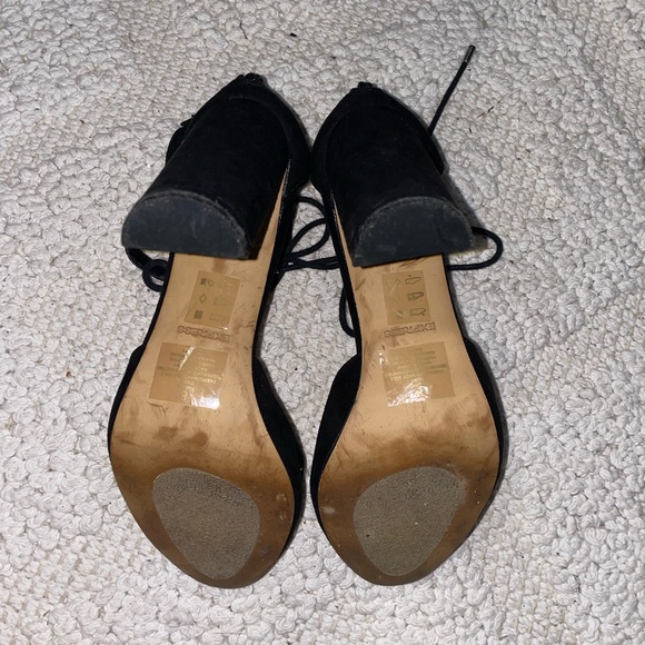 Express Suede Ankle Lace Up Chunky Heels - Picture 6 of 8